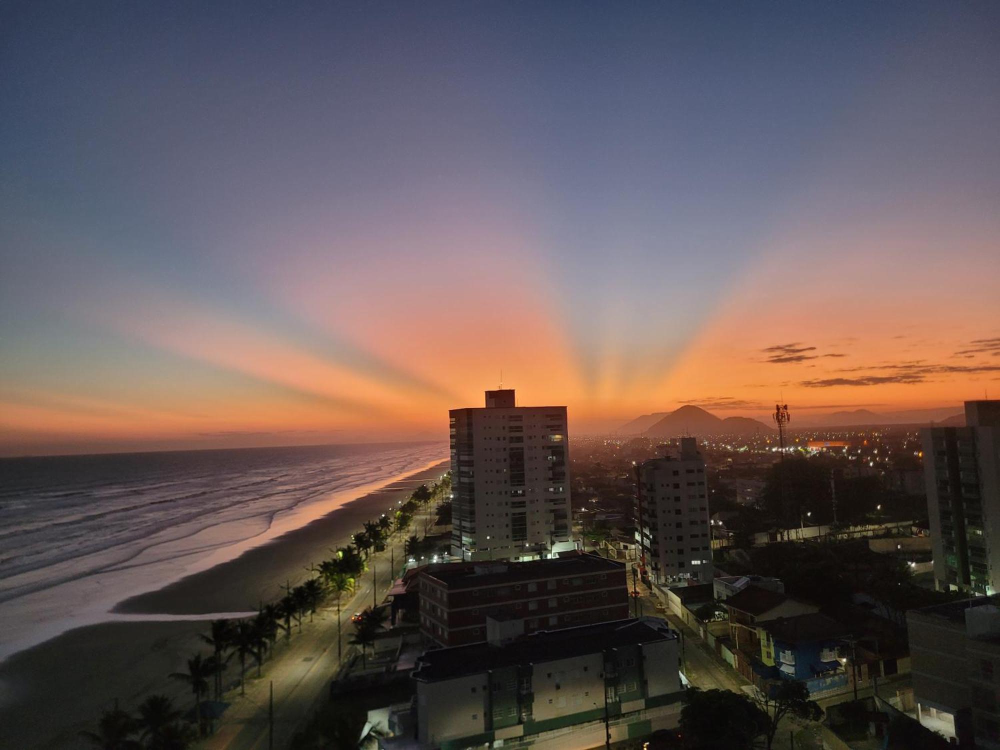 Condominio Firenze Mongaguá エクステリア 写真
